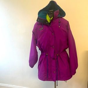Purple/fuchsia vintage Columbia womens fleece lined rain/snow warm jacket